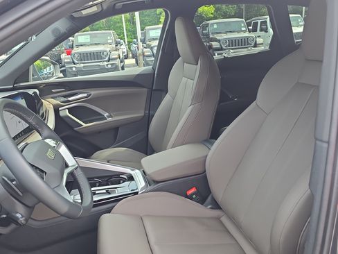 Used 2025 Audi Q5 Prestige AWD/4WD image 15