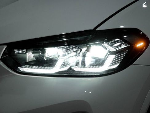 Used 2022 BMW X4 M w/ Competition Package image 8