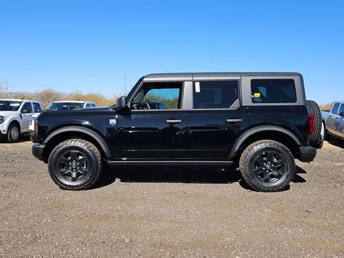 New 2025 Ford Bronco Big Bend w/ Black Diamond Package AWD/4WD image 9
