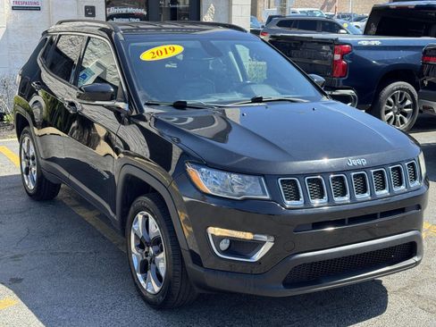 Used 2019 Jeep Compass Limited AWD/4WD image 15