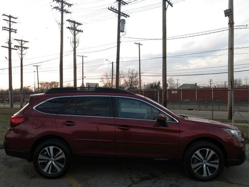 Used 2019 Subaru Outback 3.6R Limited image 5