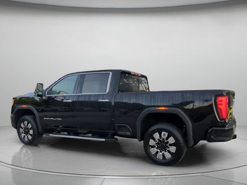 Used 2024 GMC Sierra 2500 Denali w/ Denali Reserve Package AWD/4WD image 19