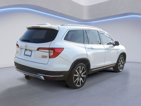 Used 2019 Honda Pilot Touring image 8