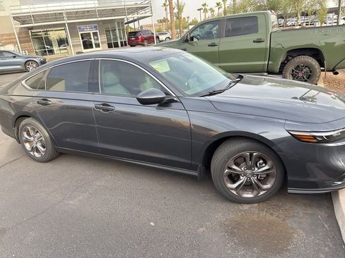 Used 2024 Honda Accord EX image 3