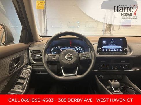 Certified 2023 Nissan Rogue S image 17