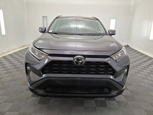 Used 2020 Toyota RAV4 XLE image 28