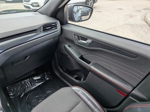 Used 2024 Ford Escape ST-Line FWD image 19