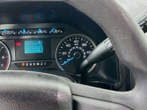 Used 2016 Ford F150 XLT AWD/4WD image 17