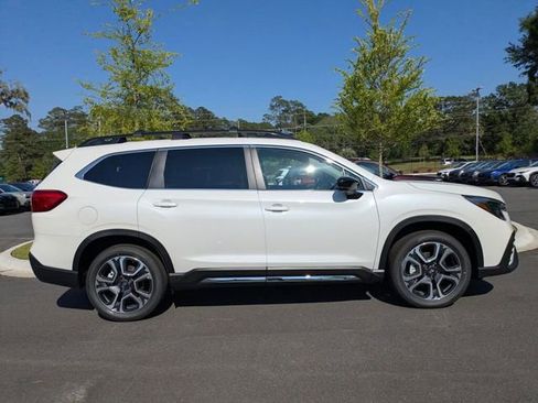 New 2026 Subaru Ascent Limited AWD/4WD image 5