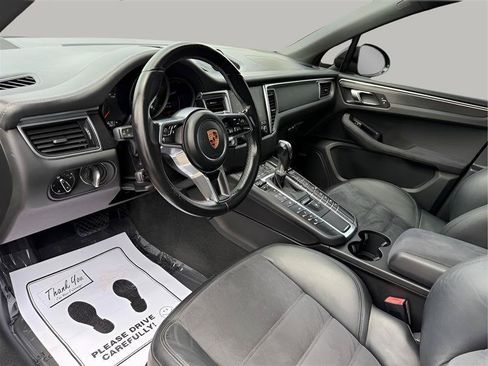 Used 2018 Porsche Macan GTS AWD/4WD image 15
