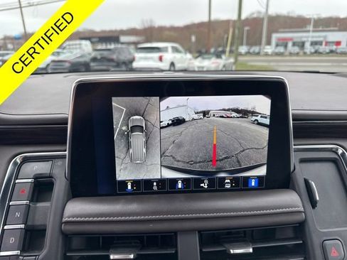 Used 2023 Chevrolet Tahoe Z71 w/ Z71 Off-Road Package AWD/4WD image 13