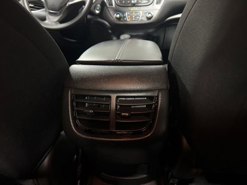 Used 2023 Chevrolet Malibu LT image 13