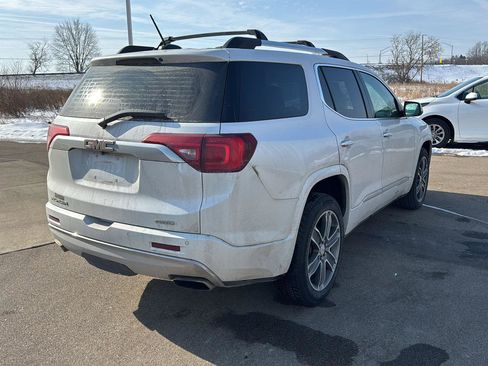 Used 2018 GMC Acadia Denali w/ Technology Package image 5