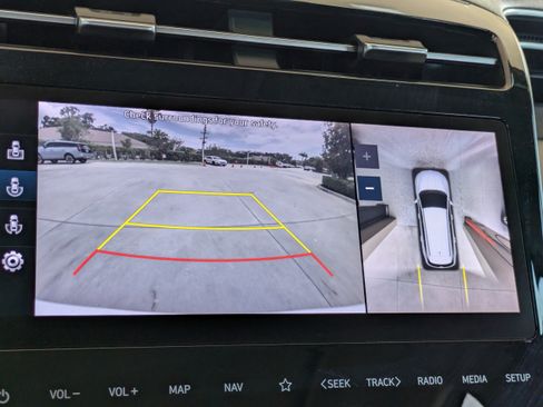 Used 2022 Hyundai Tucson Limited w/ Cargo Package FWD image 21