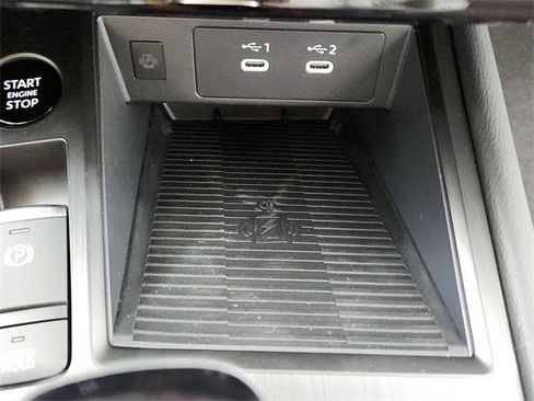 New 2026 Nissan Kicks SR w/ SR Premium Package image 33