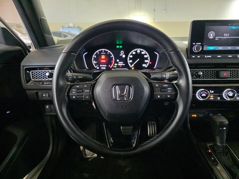Used 2025 Honda Civic Sport image 29