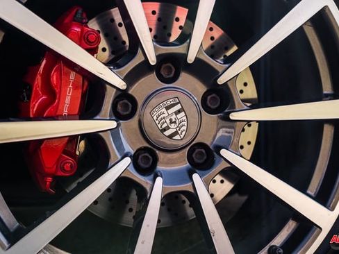 Used 2013 Porsche Boxster S image 3