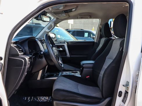 Used 2022 Toyota 4Runner SR5 image 14