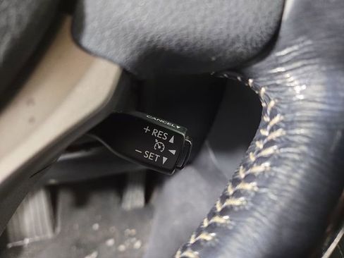 Used 2015 Lexus IS 250 AWD image 22