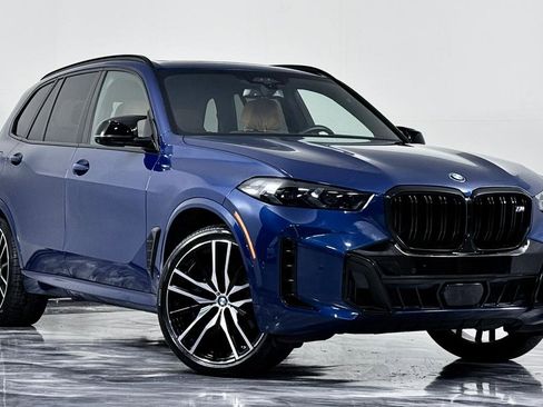 Used 2024 BMW X5 M60i image 2