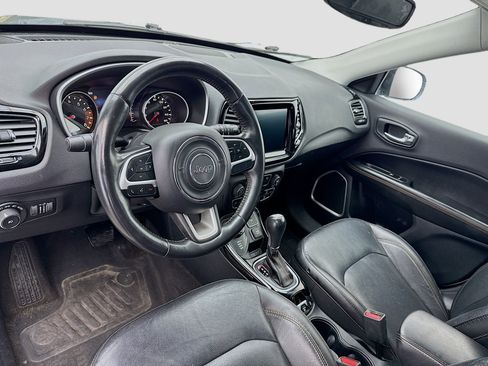 Used 2018 Jeep Compass Limited AWD/4WD image 7