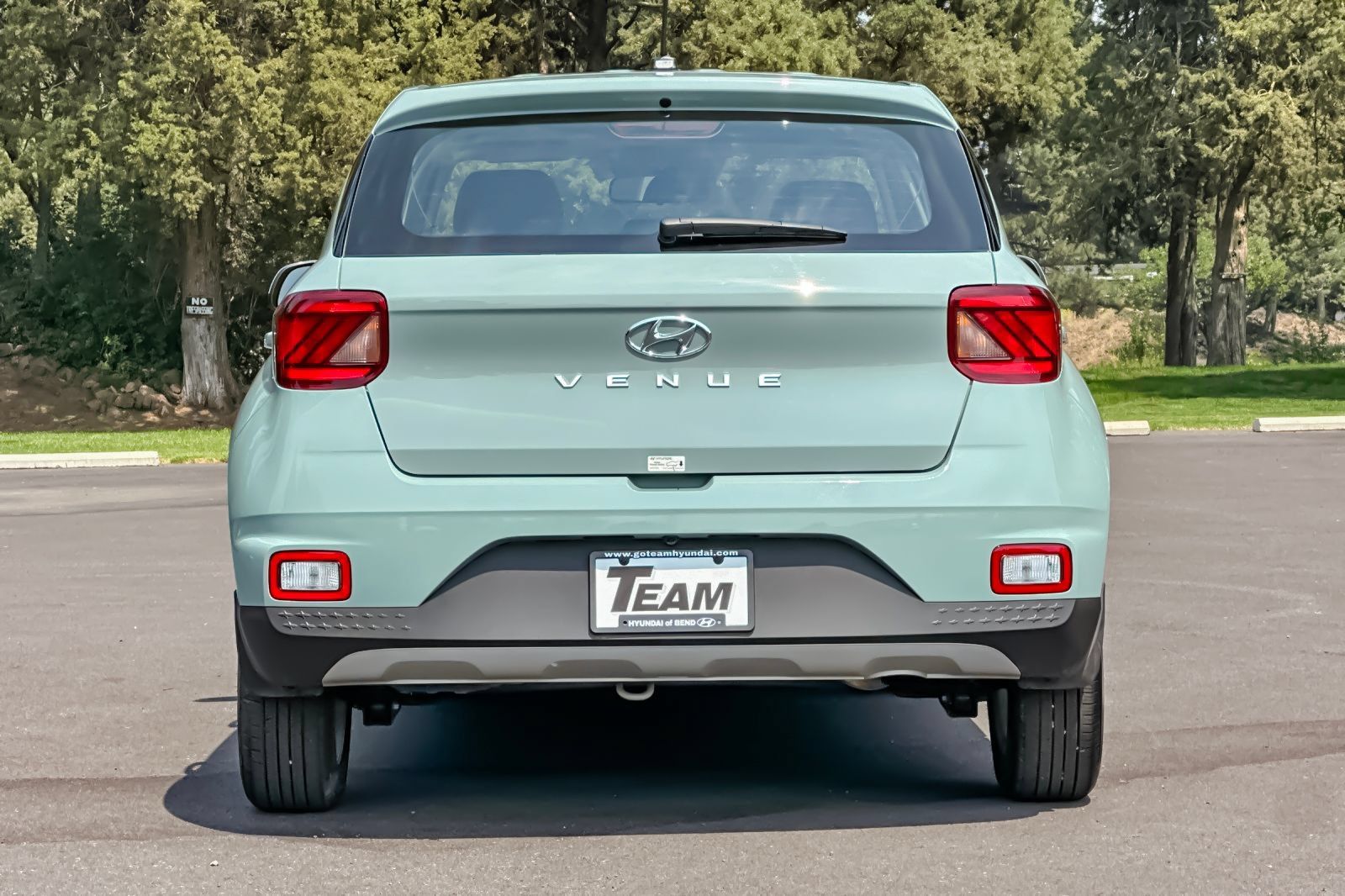 Certified 2026 Hyundai Venue SE FWD image 5