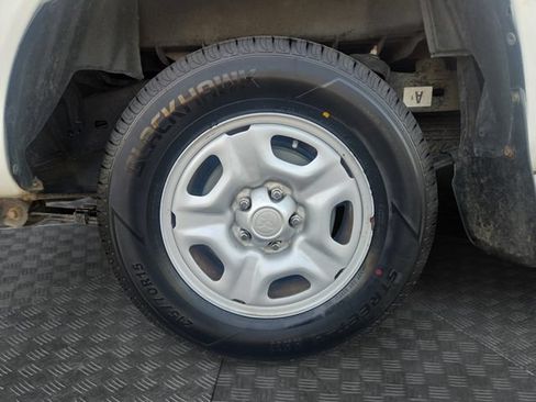 Used 2013 Toyota Tacoma 2WD Regular Cab image 27