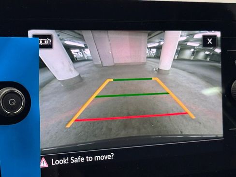 New 2025 Volkswagen Taos SE image 28