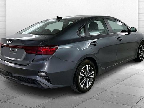 Used 2024 Kia Forte LXS image 5