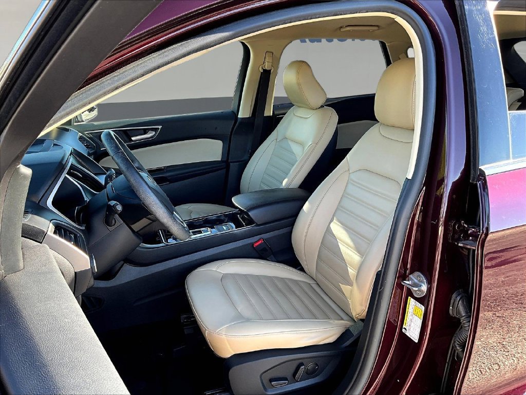 Used 2020 Ford Edge SEL w/ Convenience Package FWD image 25