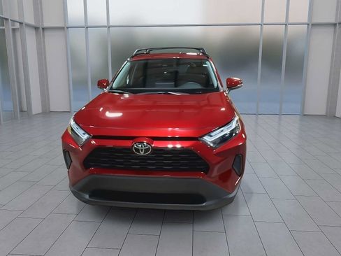 Used 2023 Toyota RAV4 XLE FWD image 3