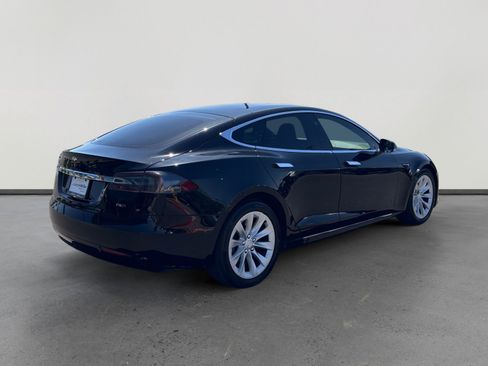 Used 2018 Tesla Model S 75D AWD/4WD image 5