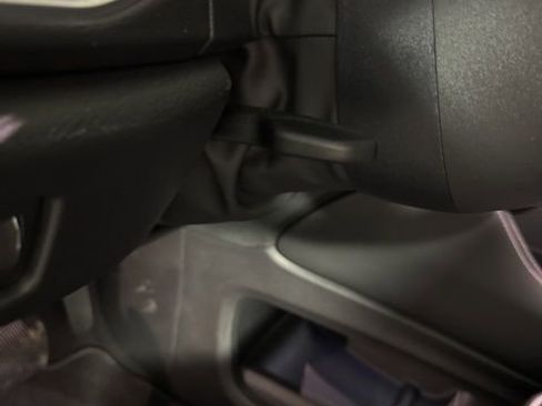 New 2026 Chrysler Pacifica Limited image 38