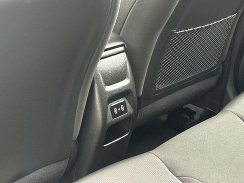 Used 2026 Hyundai Venue SEL FWD image 20
