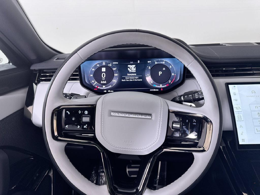 New 2026 Land Rover Range Rover Sport Dynamic SE AWD/4WD image 14
