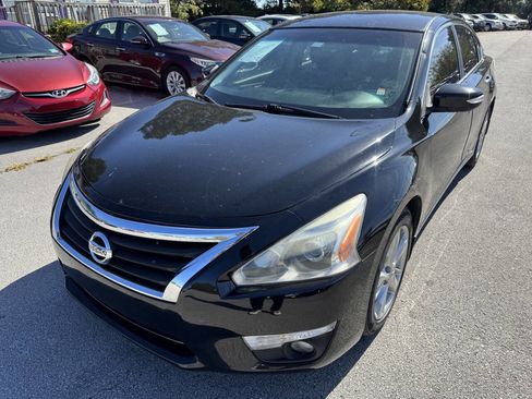 Used 2013 Nissan Altima 2.5 SL image 2
