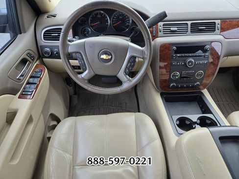 Used 2011 Chevrolet Tahoe LT w/ Luxury Package image 8