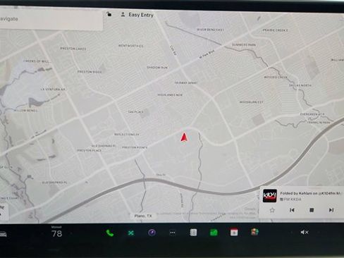 Used 2021 Tesla Model S Plaid image 43