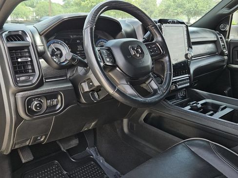 Used 2022 RAM 3500 Limited AWD/4WD image 14
