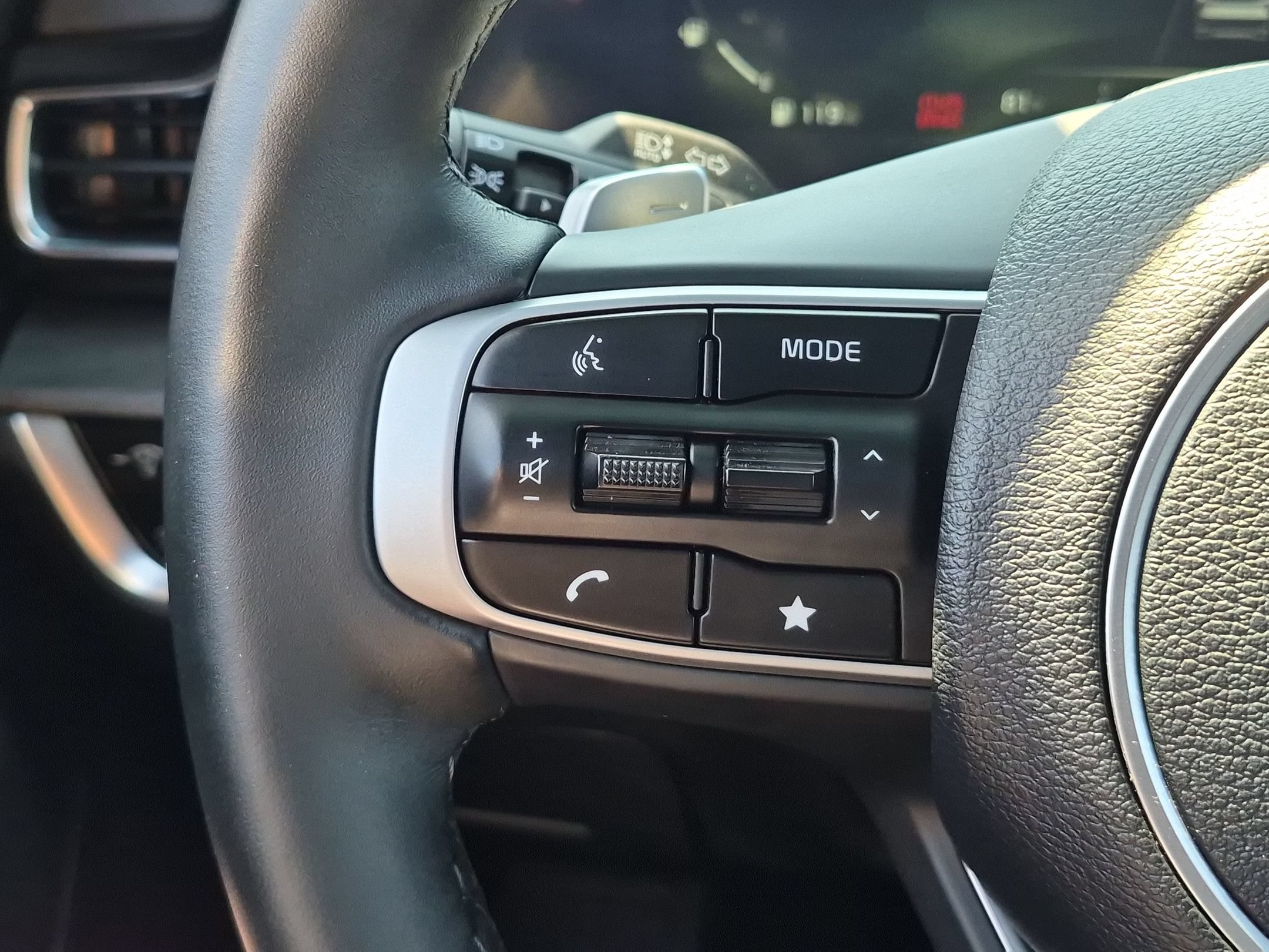 Used 2025 Kia Sportage X-Line Prestige AWD/4WD image 17