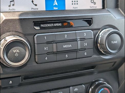 Used 2018 Ford F150 XLT w/ Equipment Group 301A Mid AWD/4WD image 13