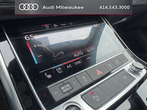 Used 2023 Audi Q8 Premium Plus w/ Premium Plus Package AWD/4WD image 21