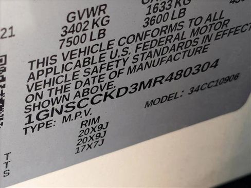 Used 2021 Chevrolet Suburban LT image 15