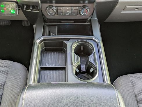 Used 2021 Ford F250 XLT w/ FX4 Off-Road Package image 19