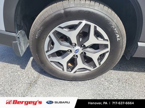 Used 2020 Subaru Forester Premium image 22