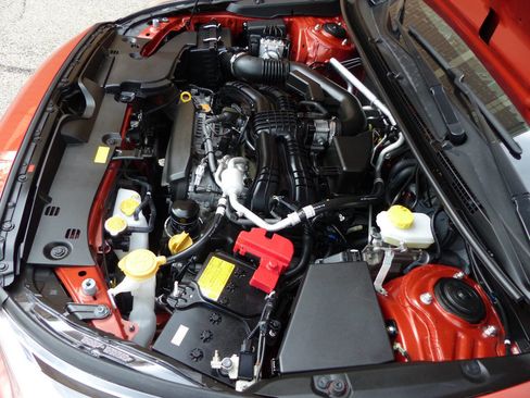 Used 2024 Subaru Crosstrek 2.0i Premium AWD/4WD image 37