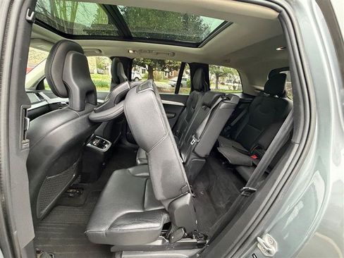 Used 2016 Volvo XC90 T6 Momentum AWD/4WD image 24