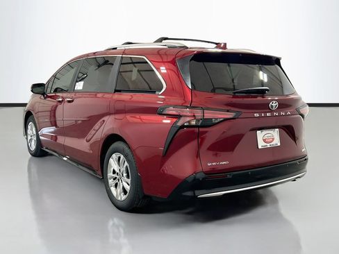 New 2026 Toyota Sienna Limited AWD/4WD image 6