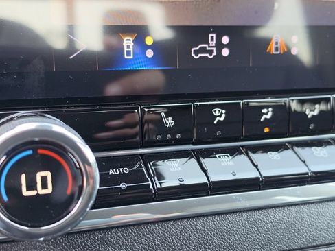 New 2026 Chevrolet Colorado Trail Boss AWD/4WD image 28