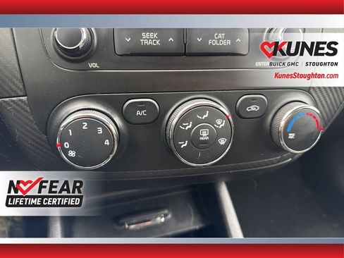 Used 2016 Kia Forte Koup EX image 32